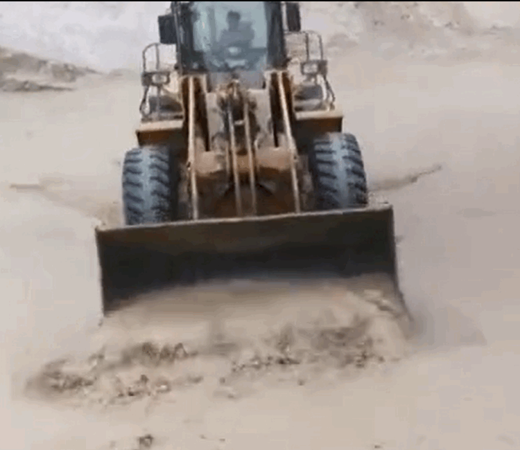 Wheel loader used in  Cameroon