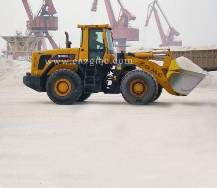 Wheel loader used in Peru